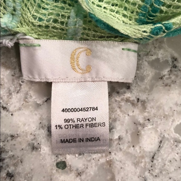 Green Plaid Scarf - Picture 4 of 5